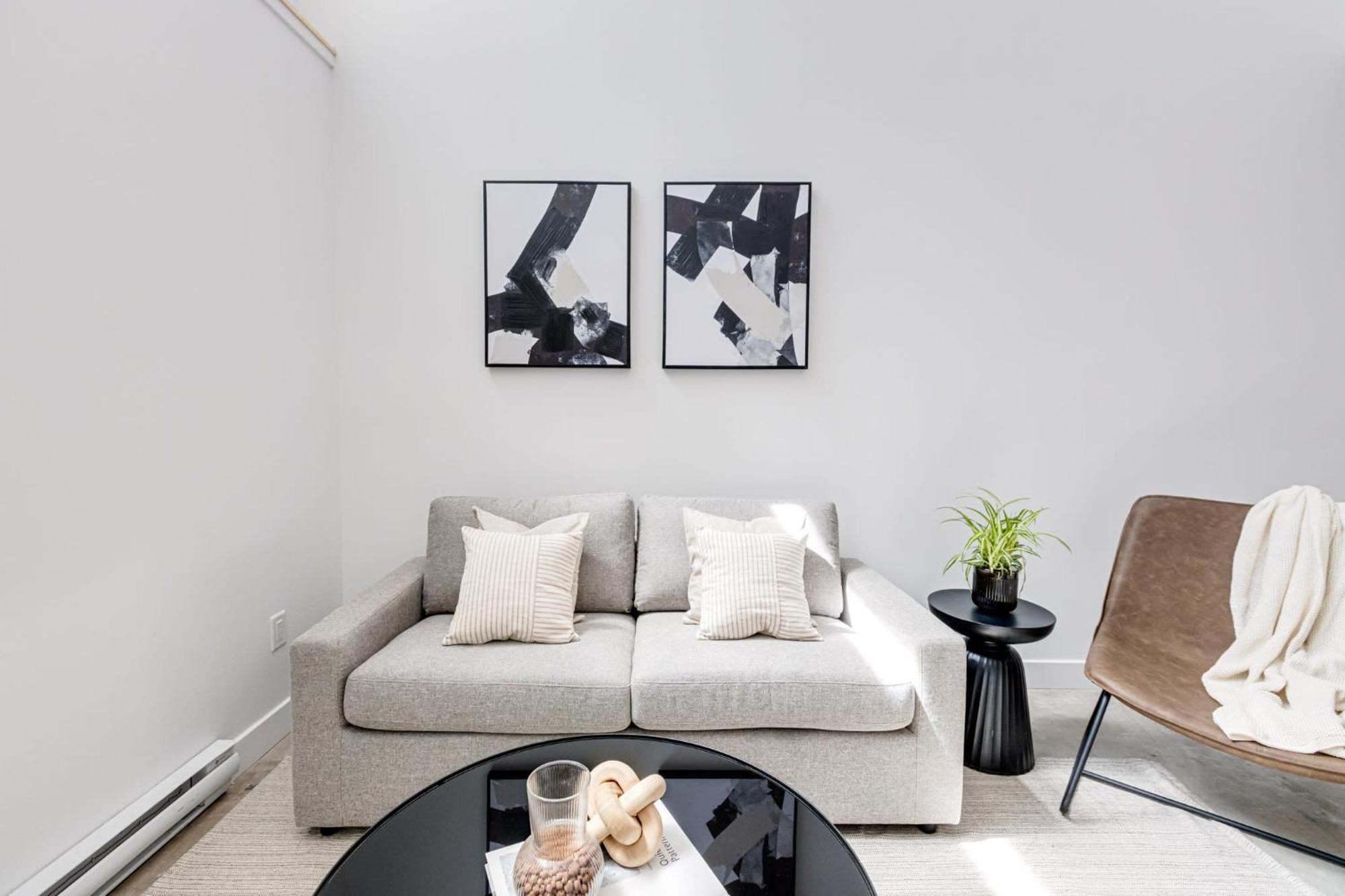 Modern Luxe 1bdr With Sofabed In Mile End Apartment Montreal